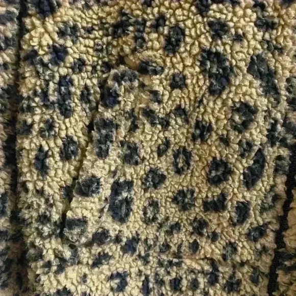 Madewell Full Zip Leopard Animal Print Sherpa Jacket XS 2 Front Pockets Soft - Picture 4 of 11